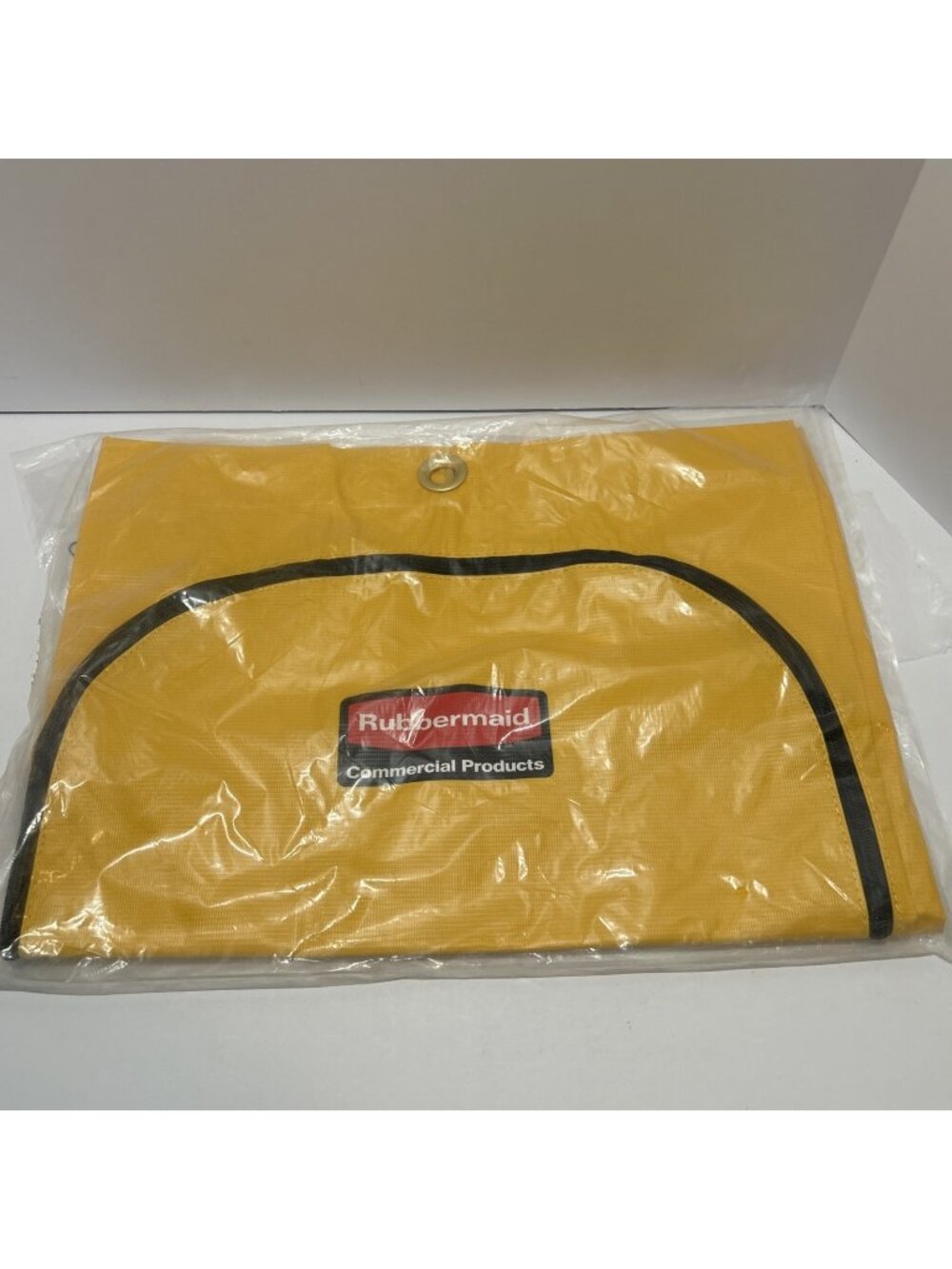 Rubbermaid Janitorial Cleaning Yellow Cart Bag Professional 1966719 24 Gallon